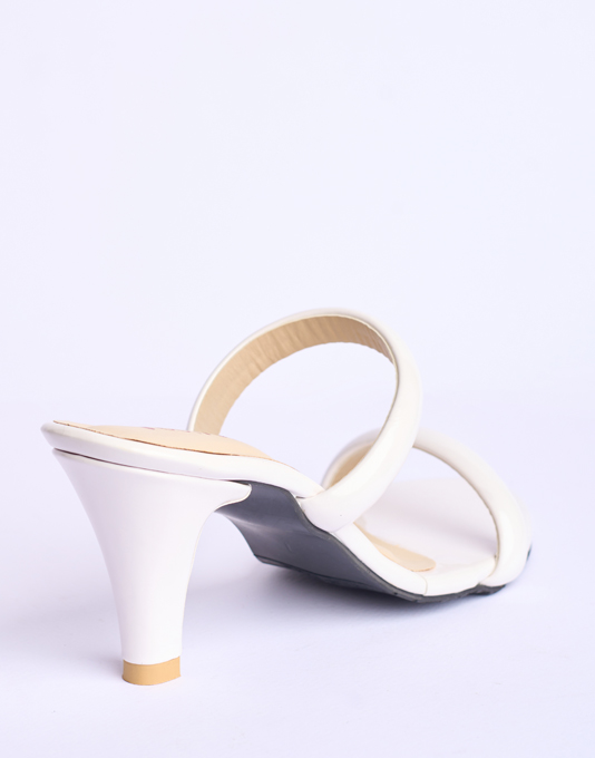 Colima, Open toe heels with knee-high straps